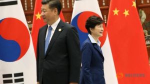 south-korean-president-park-geun-hye-walks-past-chinese