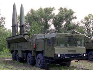 iskander_ss-26_stone_tactical_missile_system_russia_russian_army_640_002